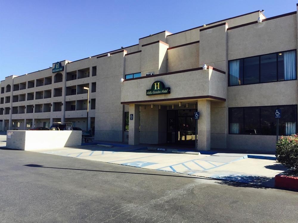 San Bernandino Inn & Suites San Bernardino Buitenkant foto