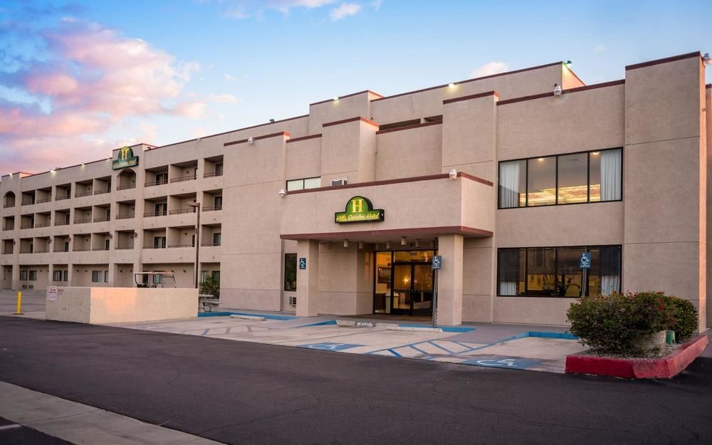 San Bernandino Inn & Suites San Bernardino Buitenkant foto